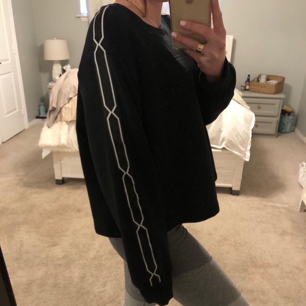 Hunter boot sweatshirt